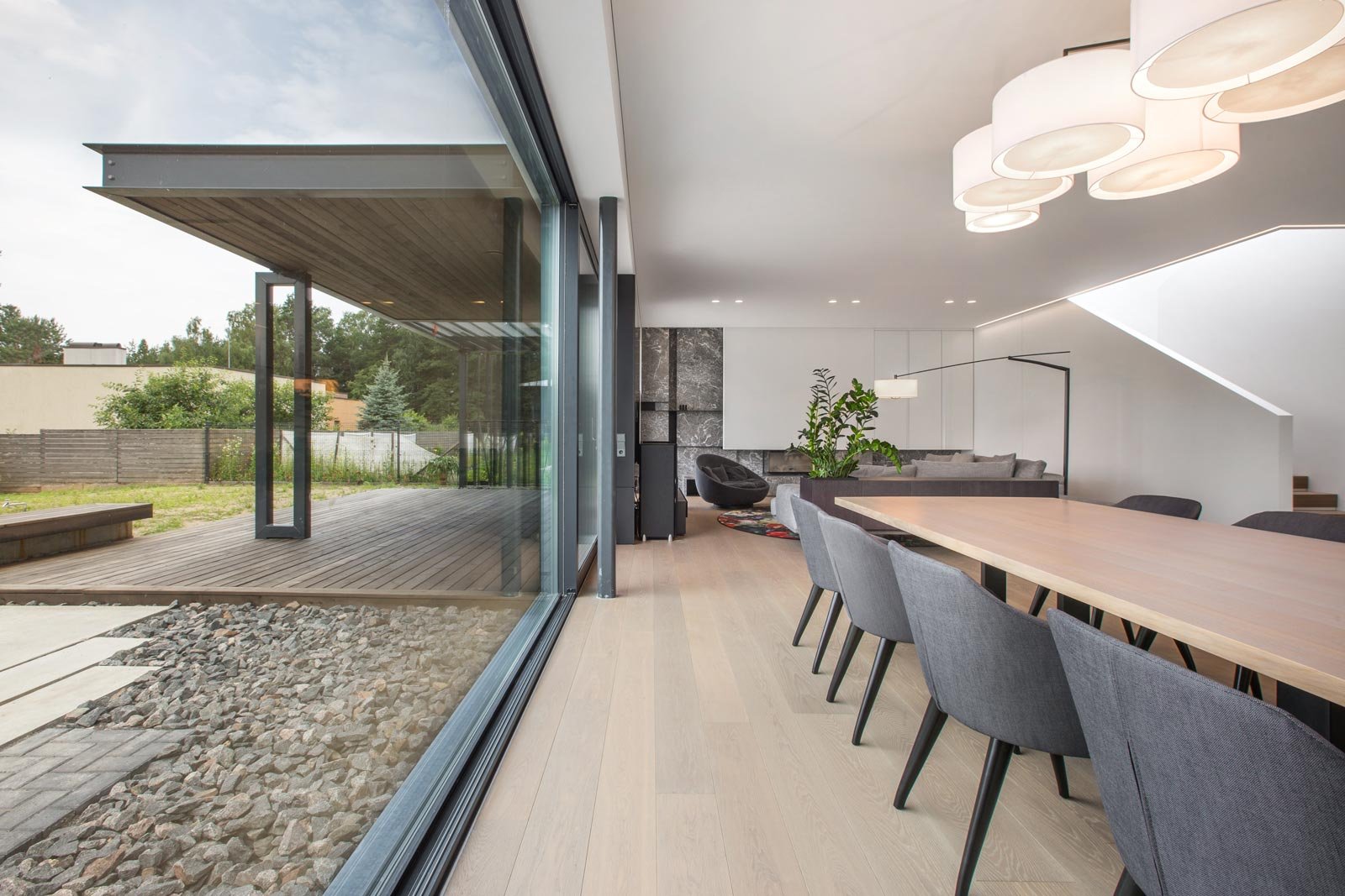 Moderno-Oil-Divine-Plank-1-Outdoor_Indoor